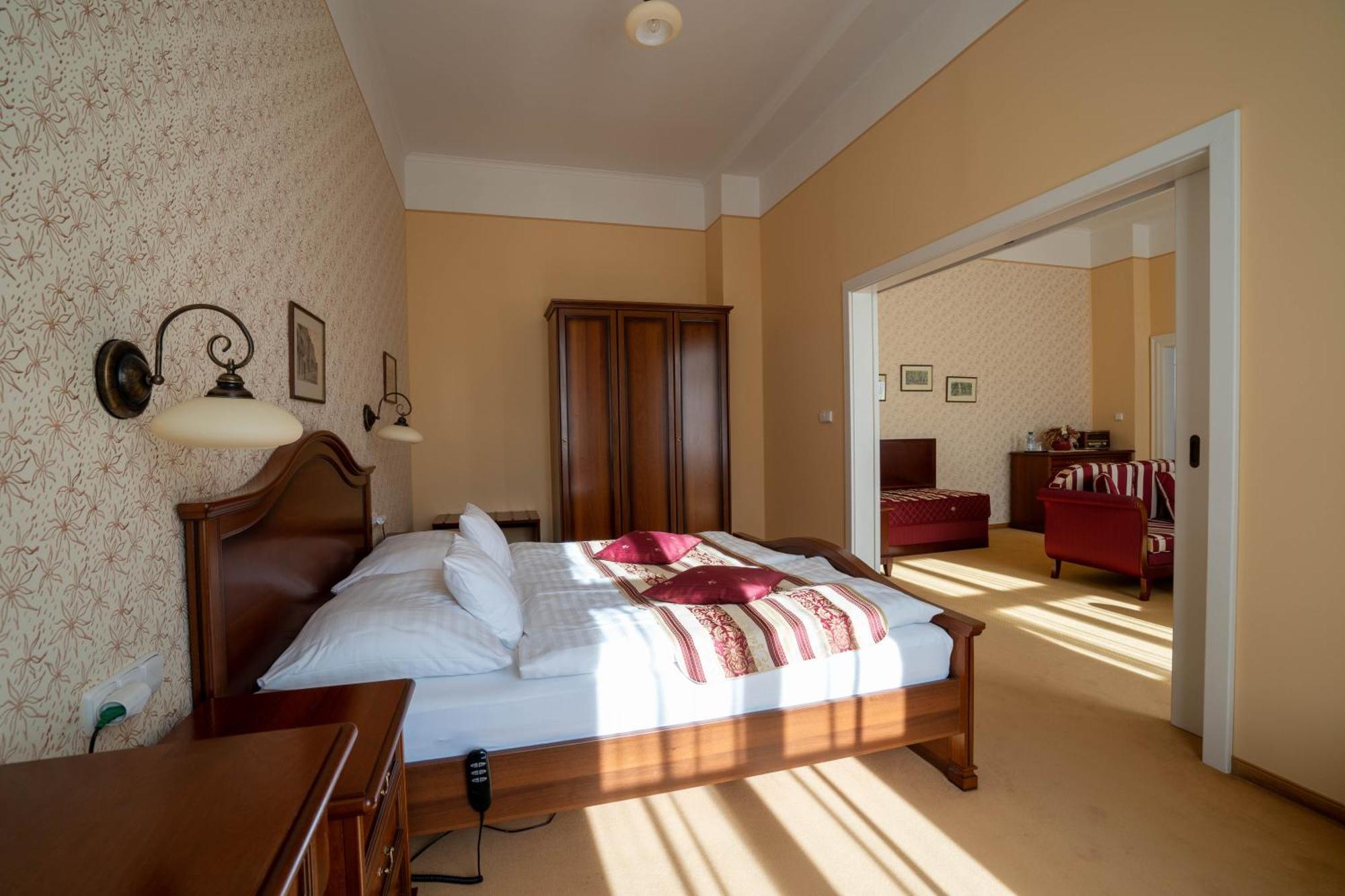Ld Palace Spa & Kur Františkovy Lázně Kültér fotó