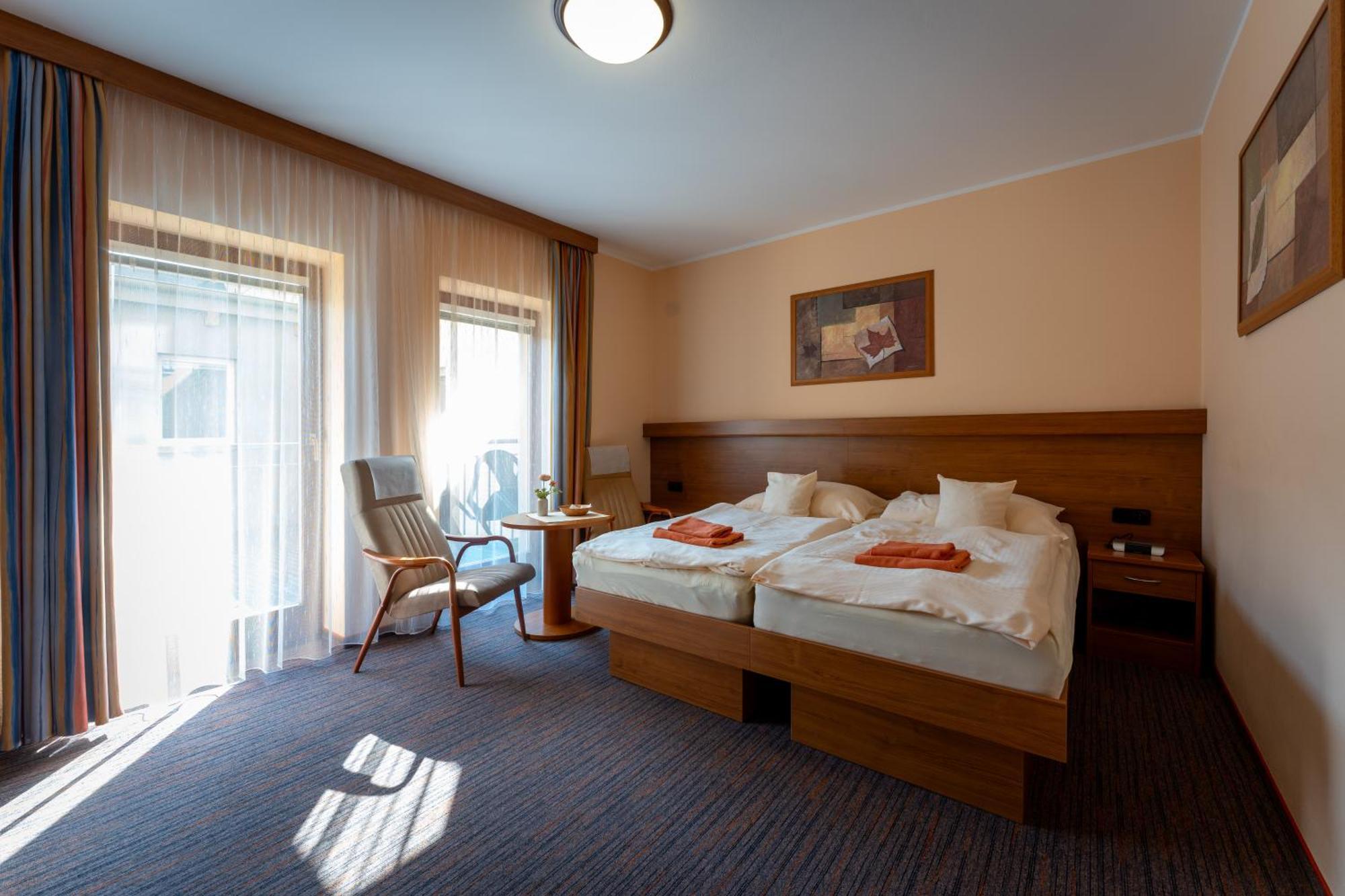 Ld Palace Spa & Kur Františkovy Lázně Kültér fotó